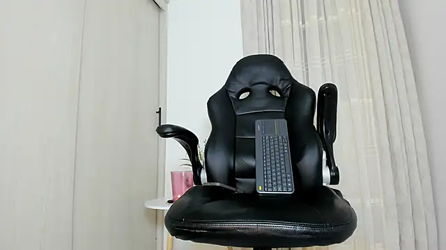 Biscuit_oliva webcam