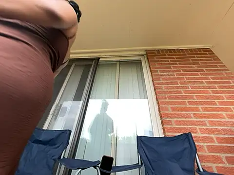 exotic__couple live cam on StripChat