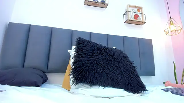 sam_doll_ webcam