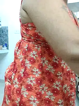 Lal_pari6 webcam