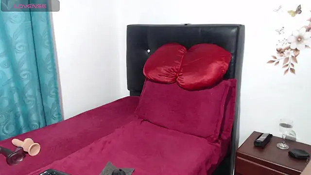 xiomyb webcam