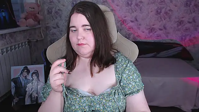 Estelle_Hicks webcam