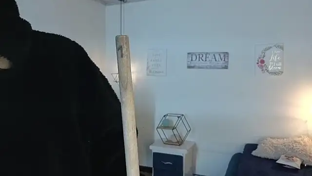 NinaSakura_Eup webcam