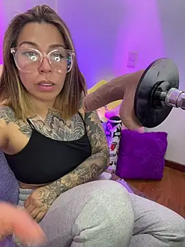 _antonella_dreamss webcam