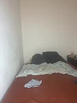 Ambredelacroix webcam