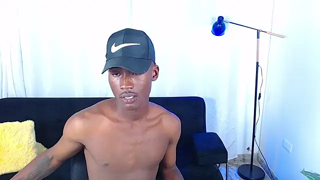 alexaandro18 webcam