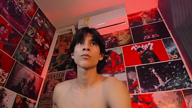 cheys_mast (M twink) - sit in the camera