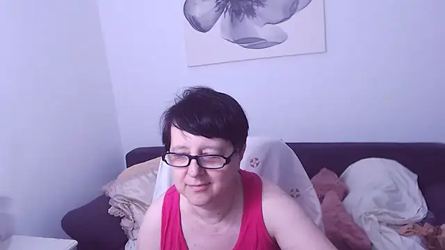 ChristaRose live cam on StripChat