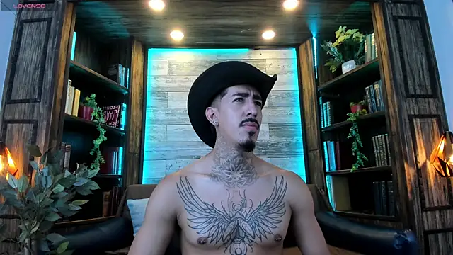 Donovan_Desmond webcam