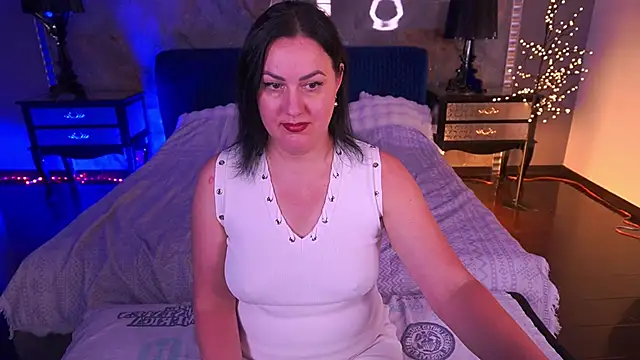 VelvetLuck webcam