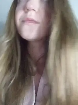 KattyLuuu webcam