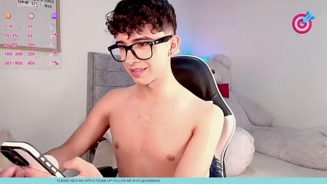 niico_prince live cam on StripChat