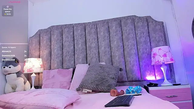 Mhia_Sweet_ webcam
