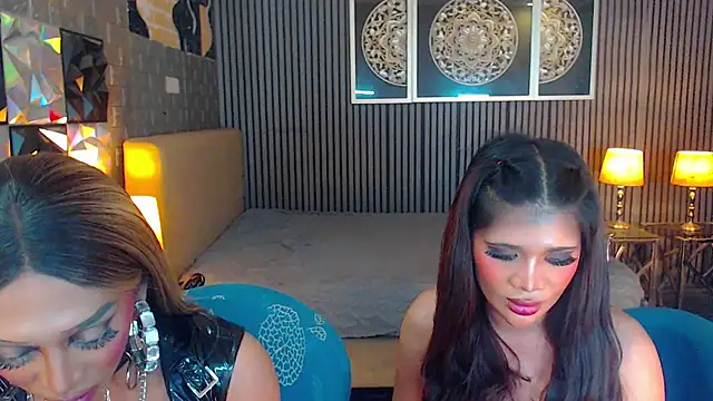 AudreyMilesTrans webcam