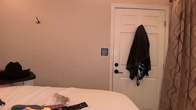 tameinterval29 (Ask my age) - Pussy pounding. Anal pounding