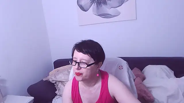 ChristaRose live cam on StripChat