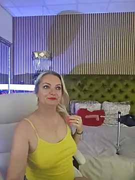 LadyTouch webcam