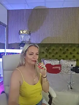 LadyTouch webcam
