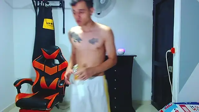 ADAM_HOT
