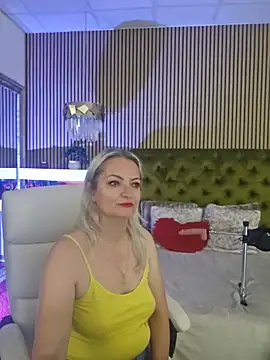 LadyTouch webcam