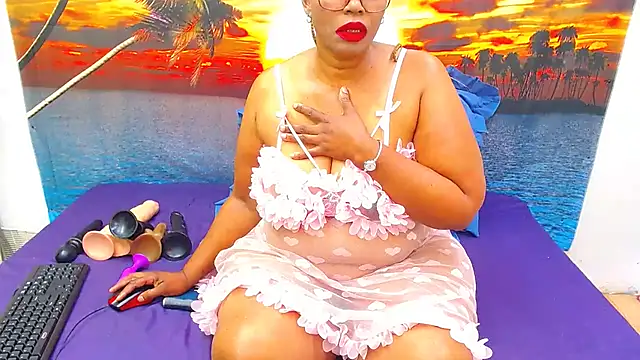Brookylynbrownxx webcam