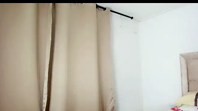 Genesis_Sandoval webcam