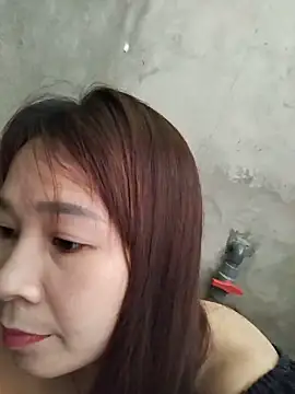 Biva11 live cam on StripChat