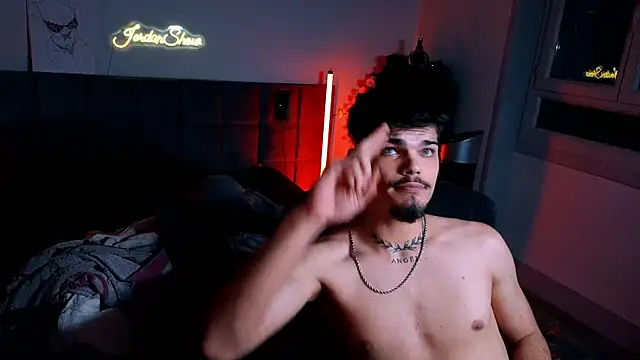 JordanShow webcam