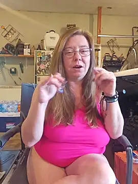 MsShelby40 webcam