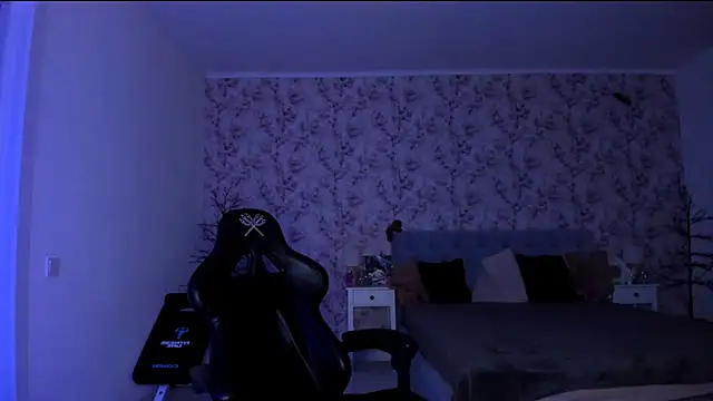NancyLovee_ webcam