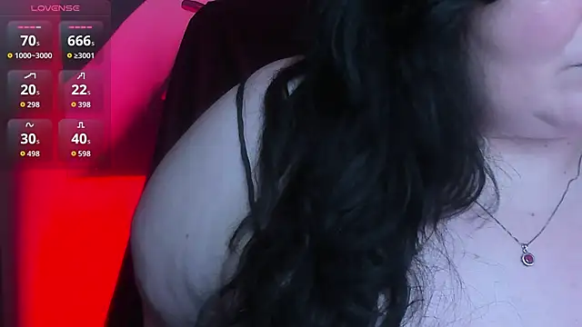 QueenOfHaze webcam
