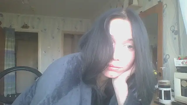 RussNocturnal webcam