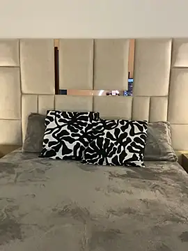 FranchescaVeleska webcam