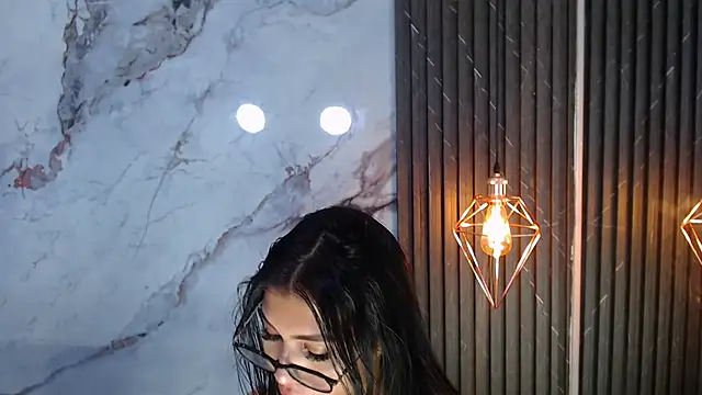 CamelyHott webcam