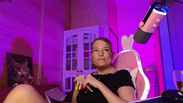 Lady_Shine webcam
