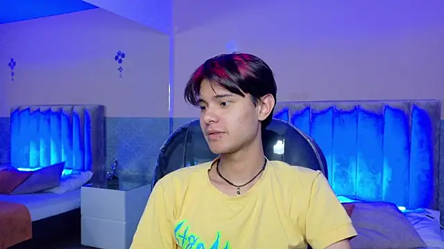 Derek_Sinn webcam