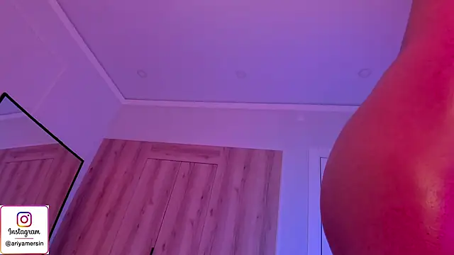 ariyastar webcam