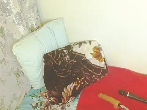 ChocoSlenderXXX webcam
