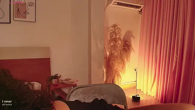 Meganlux1 webcam