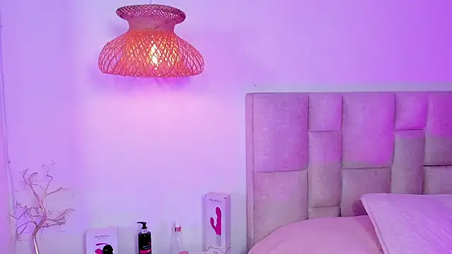 Vanessa_cruz_18 webcam