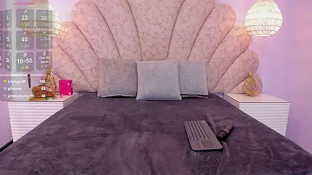 kata_petite webcam
