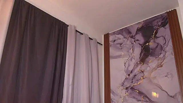 kristibennet webcam