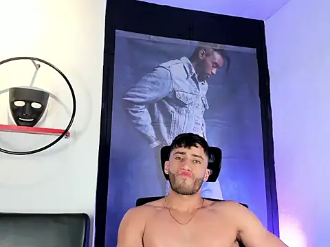 gato_pascal live cam on StripChat