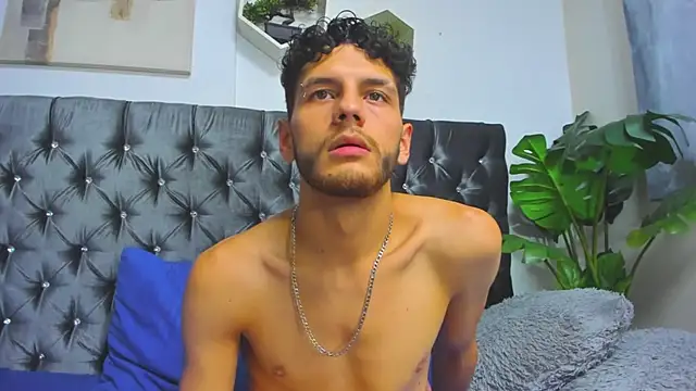 CHRIS_GREY webcam