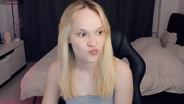 thehousemaidd webcam