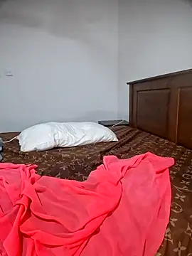 naughtyjaanu webcam