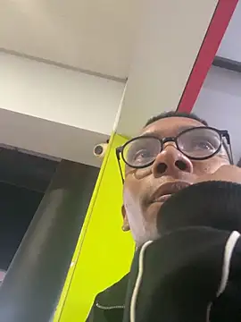 Aaronblack1_ webcam