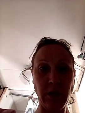 SexyB214 webcam