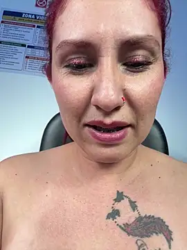 Megan-01- webcam