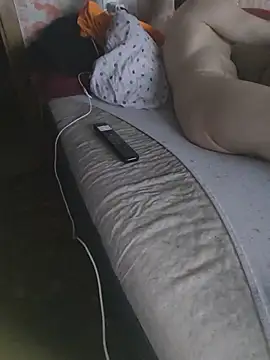 parejade225@xh webcam